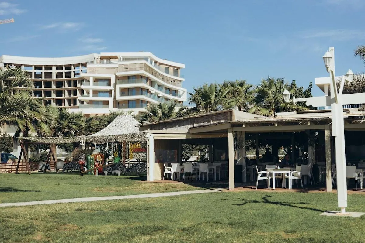 New Luxury 2Br Seaview Apt, Sun City, Pool And Beach Ayia Napa Apartment
